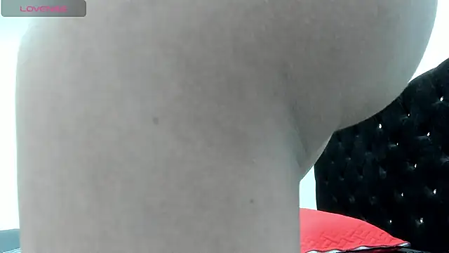 แชท XXX สดของ DAYANA_BIG_COCK
