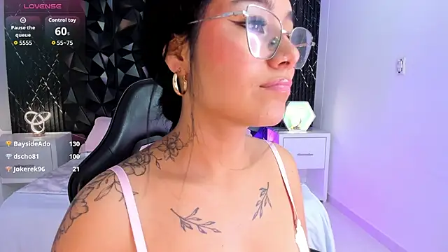 AnaiaClarck XXX чат на живо