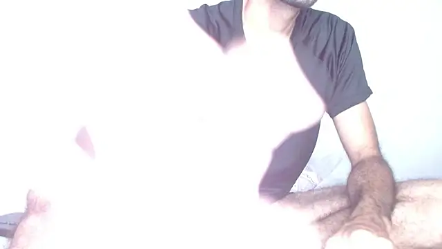 Chat +18 de bear_97s ao vivo