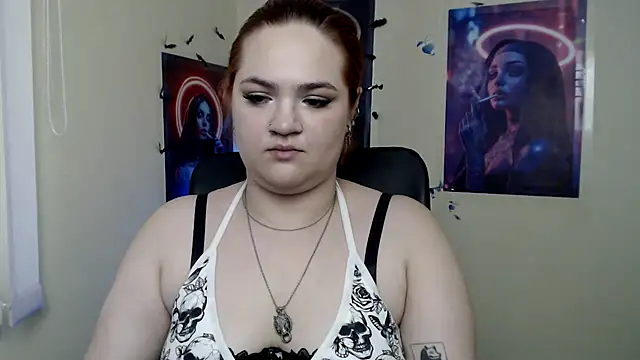 Chat +18 de RinaRiii ao vivo