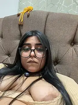Živý XXX chat virginbrunette99