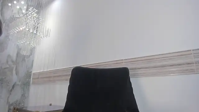 Chat +18 de Sophi_Johnson ao vivo