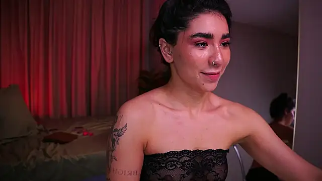 YokoKoko_ Adlı Modelin Canlı XXX Sohbeti
