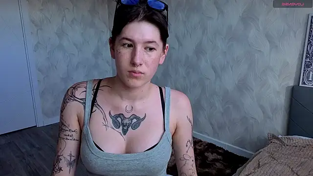 Ester_Henderson Live XXX-Chat