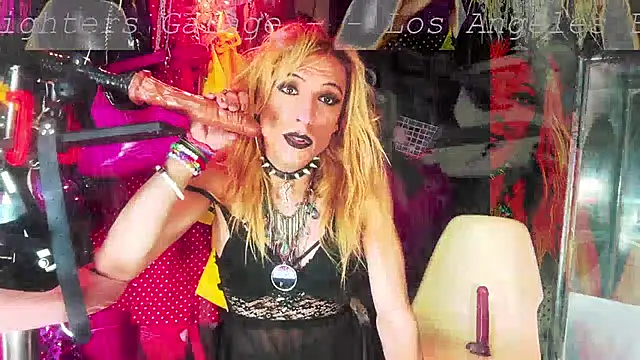 TgirlBrat Webcamshow