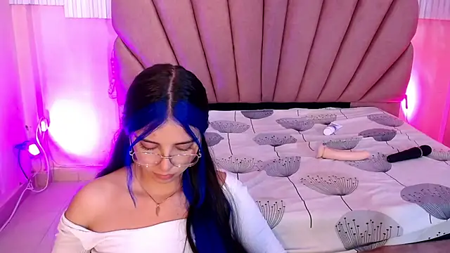 Živý XXX chat Kyomi_Hunt