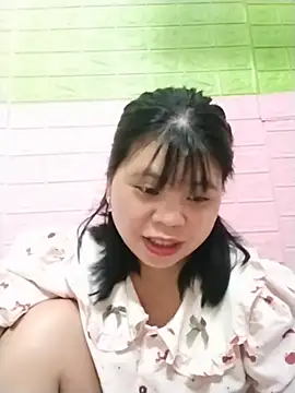 Xuka_lyss Chat XXX live