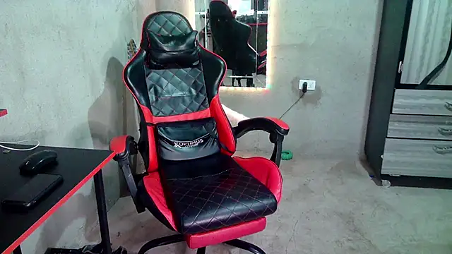 Онлайн чат XXX Pablito_Junior11