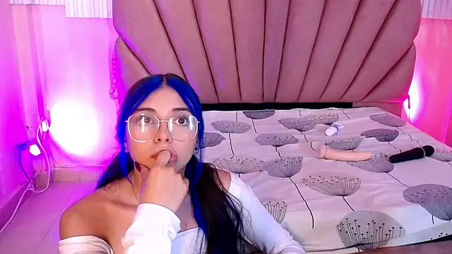 Kyomi_Hunt Chat XXX in diretta