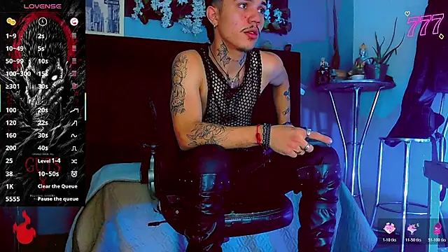 HannibalLester Live XXX Chat