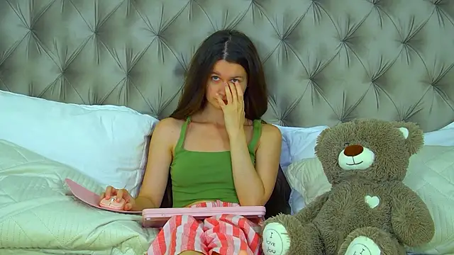 JuliettaTiffani – Naživo XXX chat