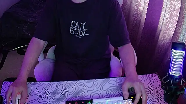 ZXCENSORED- élő XXX-chatje
