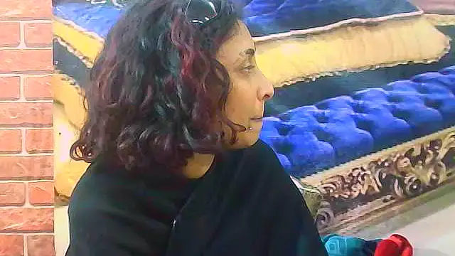IndianSexyButt's Live XXX Chat