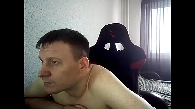 Pokazy przed kamerką – MysteriousWanderer