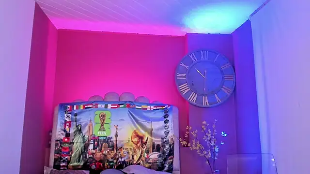 Inndrahot 即時 XXX 聊天