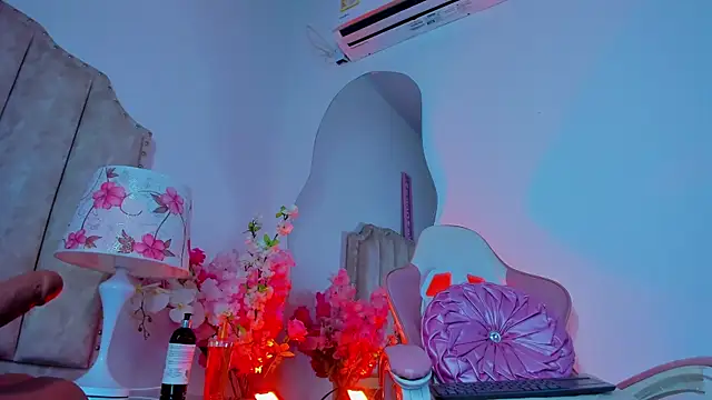 BrithanyParker_'s Live XXX Chat