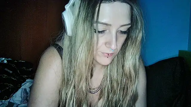 cutiekayls' Live XXX Chat