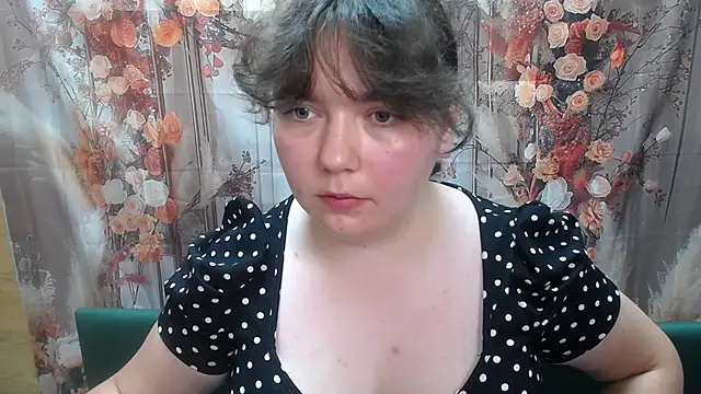 NeonilaLisova Live XXX-chat