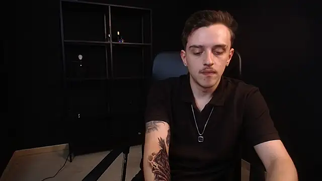 Živý XXX chat FelixStarkk