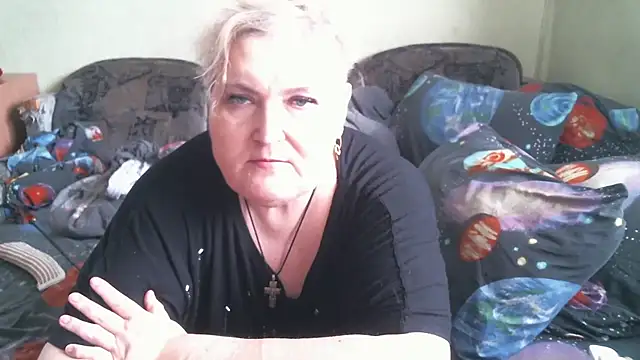 Lana555's Live XXX Chat