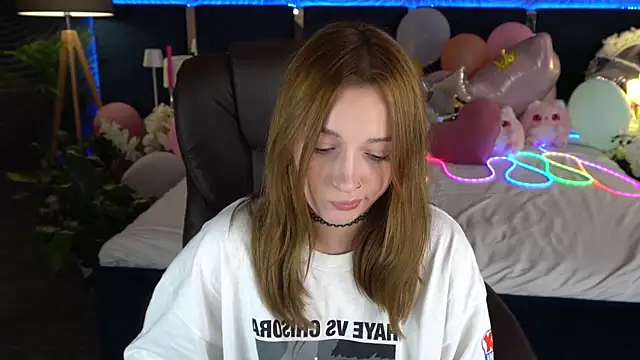 LizzaMoonn's Live XXX Chat