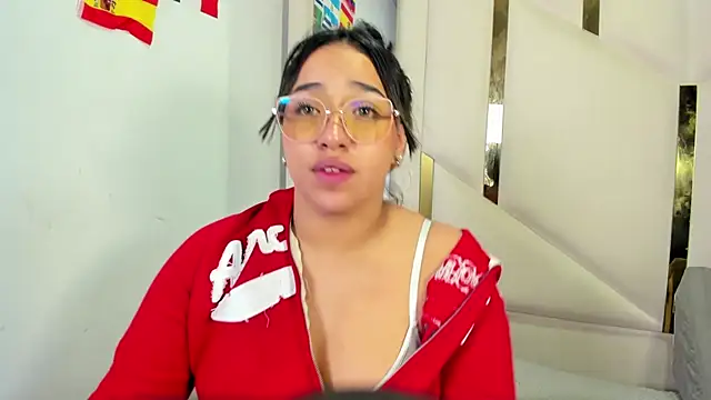 IsabellRodriguez18 Chat XXX live