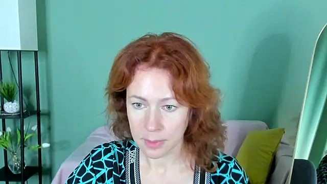 Chat +18 de LeticiaRomano ao vivo