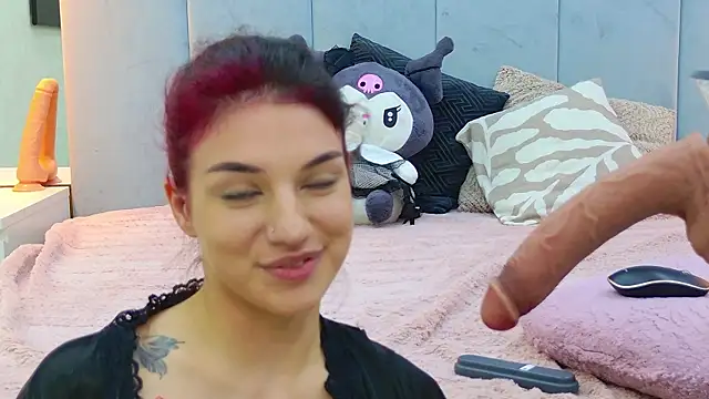 christahot's Live XXX Chat