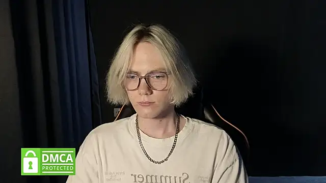 Keytaro live XXX chat