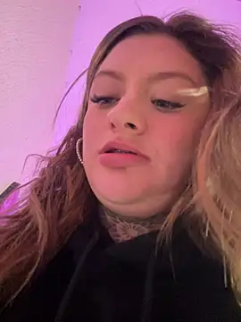Chat XXX en directo de Elie-RothXXX