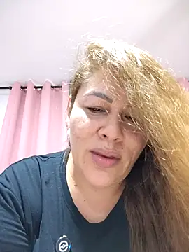 SluttyMilf79 라이브 XXX 채팅