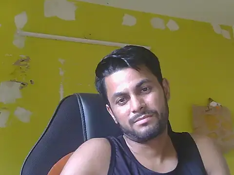 Stubborndesiboy – Live XXX-chat