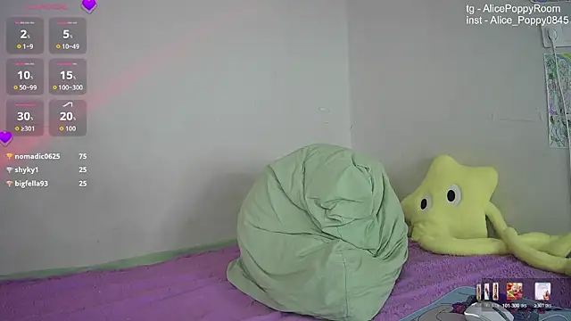 Agatha_Poppy live XXX chat