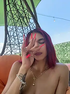 VixenRosse Chat XXX live