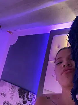Chat +18 de RED_VIOLETH ao vivo