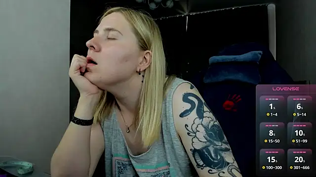 Chat +18 de Olivia_Munk ao vivo