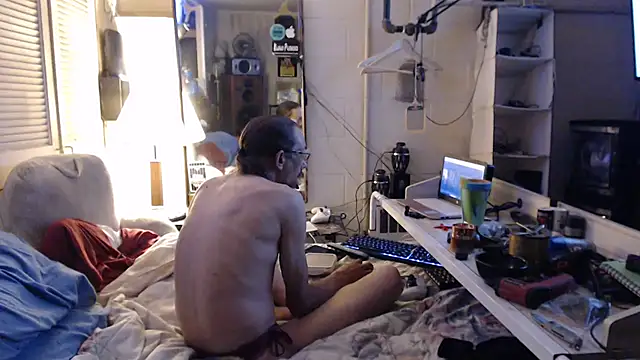 Puff0169's Live XXX Chat