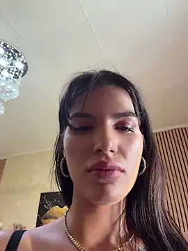 RaniaSnow Chat XXX live
