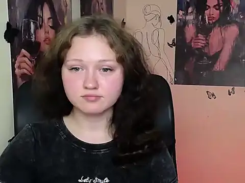 Chat XXX en directo de LadyAlice_