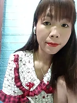 AmyLinee01 现场XXX聊天