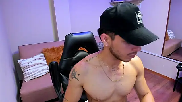 Chat +18 de _Juan023_ ao vivo