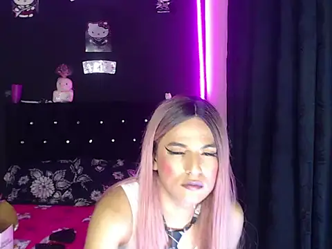madame_kitty's Live XXX Chat