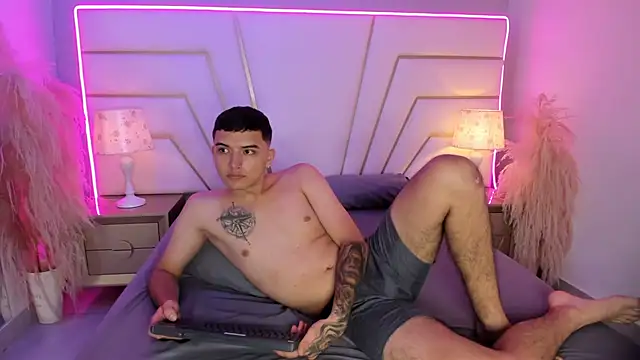 Chloe_and_Roy Chat XXX live