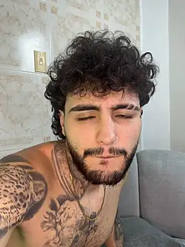 pablo_veelez's Live XXX Chat