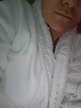 Caglayla 现场XXX聊天