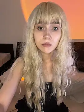 Charlotte_Pretty 라이브 XXX 채팅