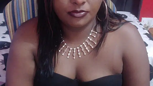 XXX chat uživo modela INDIANSIN2