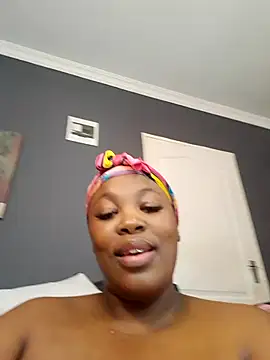 SWEETDOLLY29XX লাইভ XXX চ্যাট