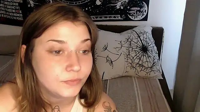 Chat +18 de AlienforTwenty ao vivo