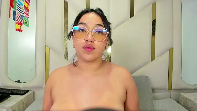 Czat XXX na żywo – IsabellRodriguez18